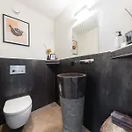 Résidence Moderne Avec Jacuzzi