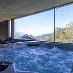 Résidence Moderne Avec Jacuzzi