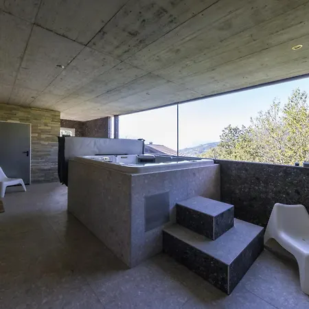 Moderne Avec Jacuzzi