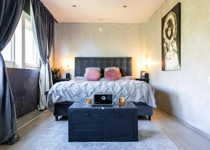 Moderne Avec Jacuzzi Daire *